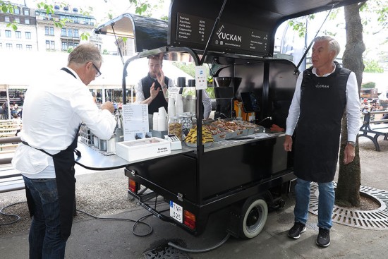 这辆意大利点心车在欧洲很有名气.