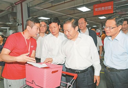 自治区主席陈武率广西党政代表团在河南学习考察,河南省委书记谢伏瞻