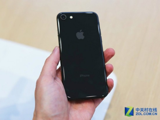 苹果iphone 8预售不好 都怪iphone x?