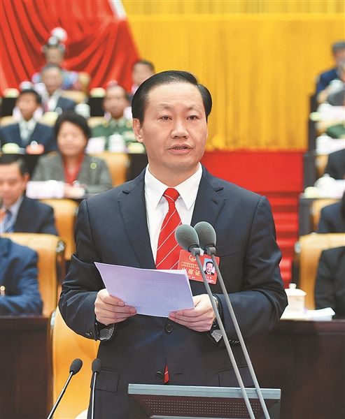 广西壮族自治区十三届人大一次会议开幕 彭清华主持 陈武作政府工作