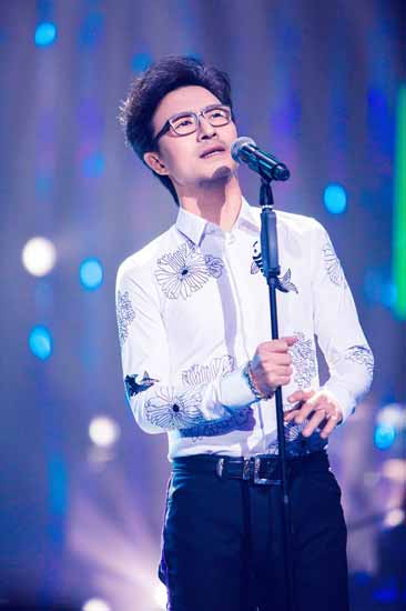 网曝汪峰"儿时"故事 引社交网站怀旧热潮