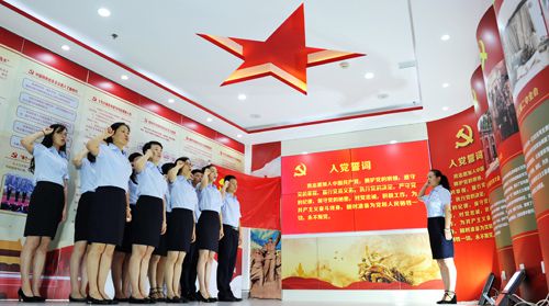 浦东高行:"红色引擎"领航 点燃基层党建的"速度与激情"