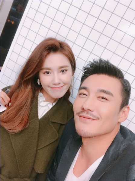 胡兵发文送七夕祝福 百搭体质掀回忆杀