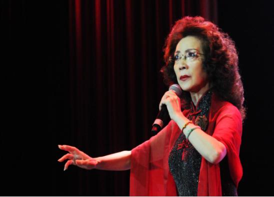 "爱天下"艺术团特邀嘉宾,中国京剧裘派花脸创始人裘盛戎之女裘芸演唱