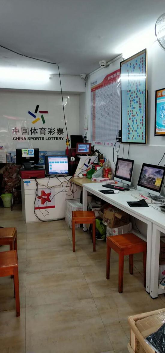 [体彩故事]体彩夫妻店 越努力越幸运