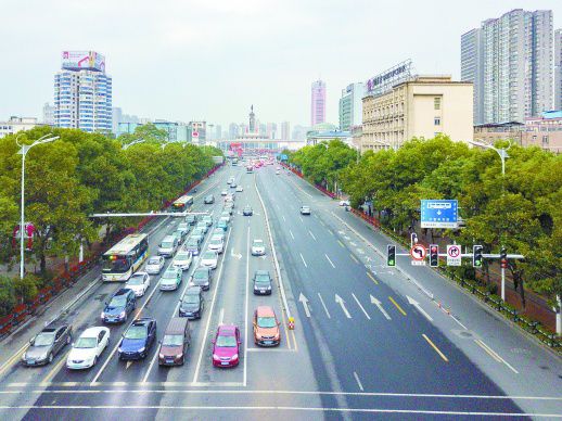 2018年10月18日,长沙市五一路. 湖南日报记者 唐俊 摄