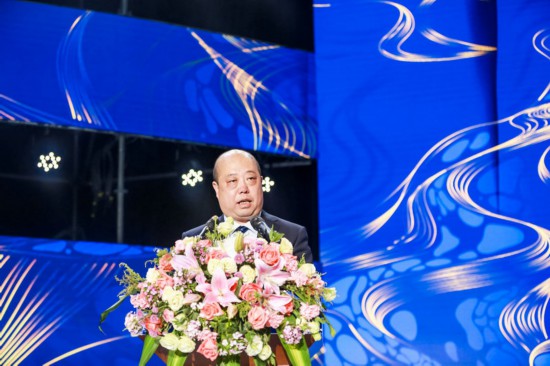 江西省人大常委会党组成员,副主任冯桃莲,中国纺织工业联合会党委书记