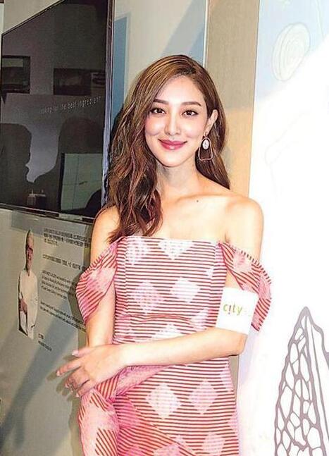 陈凯琳不想与郑嘉颖看新片在他旁边会有压力