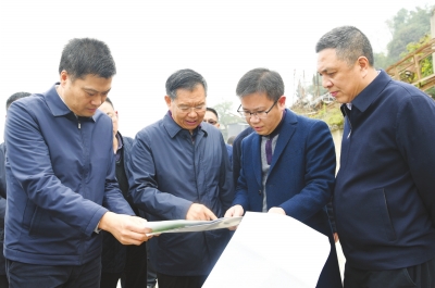 李建勤带队在武胜县督导环保问题整改工作