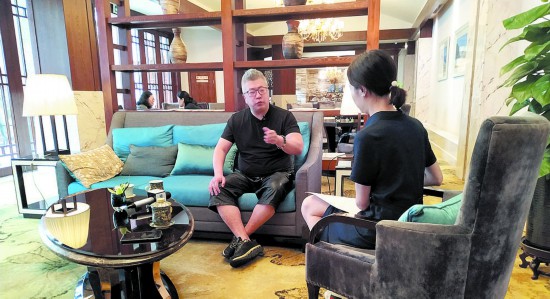 著名音乐人小柯接受专访