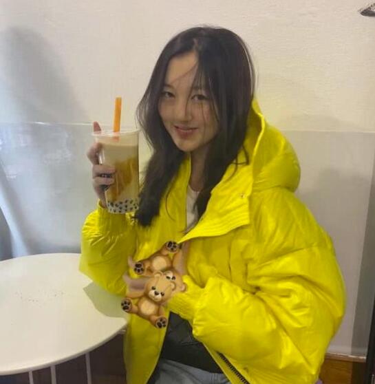 李嫣晒瑞士雪景美图透露即将回国