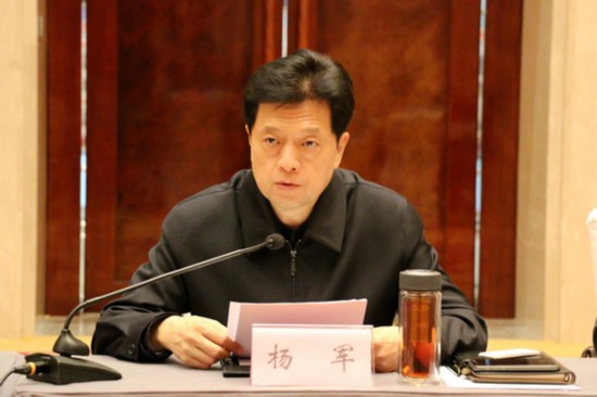 史翔首先代表市委,市政府,宿州军分区向考评组一行的指导支持表示感谢