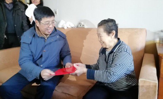 韩嘉彬到牡丹江鸡西走访慰问