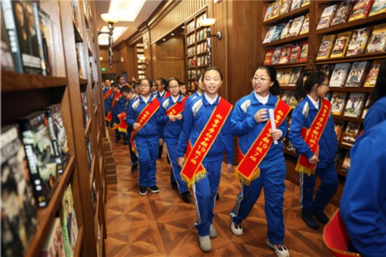 黑龙江省高级人民法院第206次"公众开放日":松雷中学学生的寒假实践