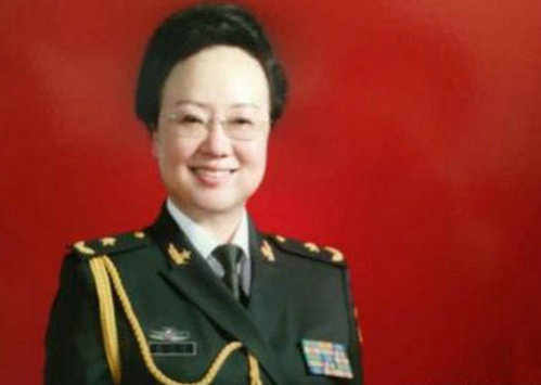 被军队检察部门带走,成为十八大高压反腐以来首个因贪腐落马的女将军