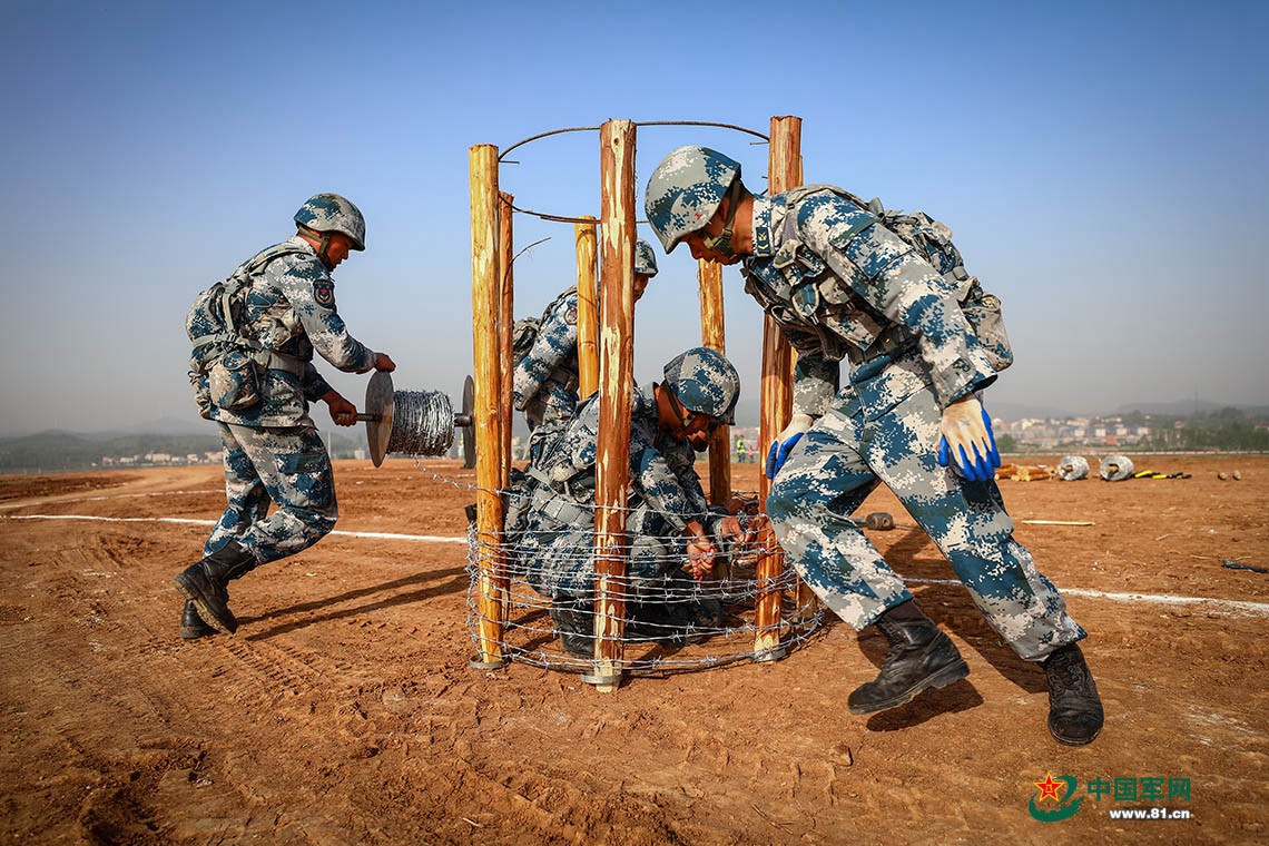 河南开封空降兵图片