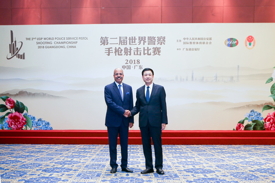 王小洪会见出席第二届世界警察手枪射击比赛的国际警体联和各国执法